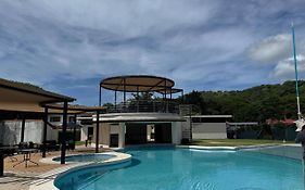 Hotel y Villas Nacazcol